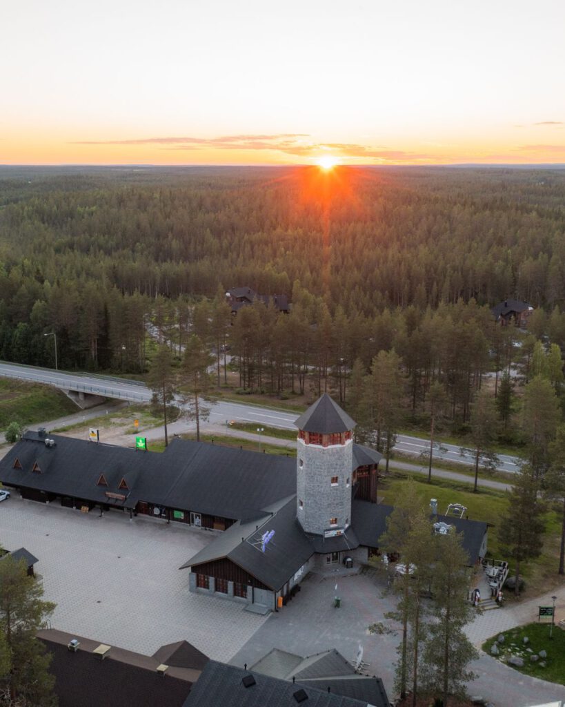 top 10 vakantie Rovaniemi Lapland zomer ranua resort dierentuin